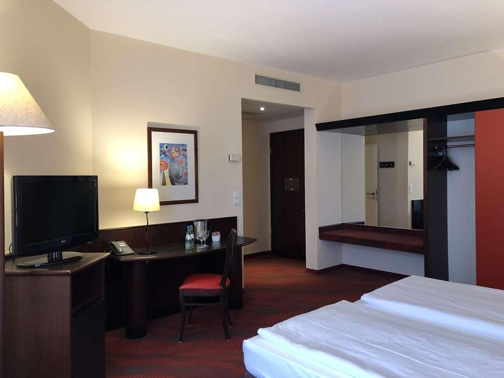 Sorat Hotel Cottbus Rum bild
