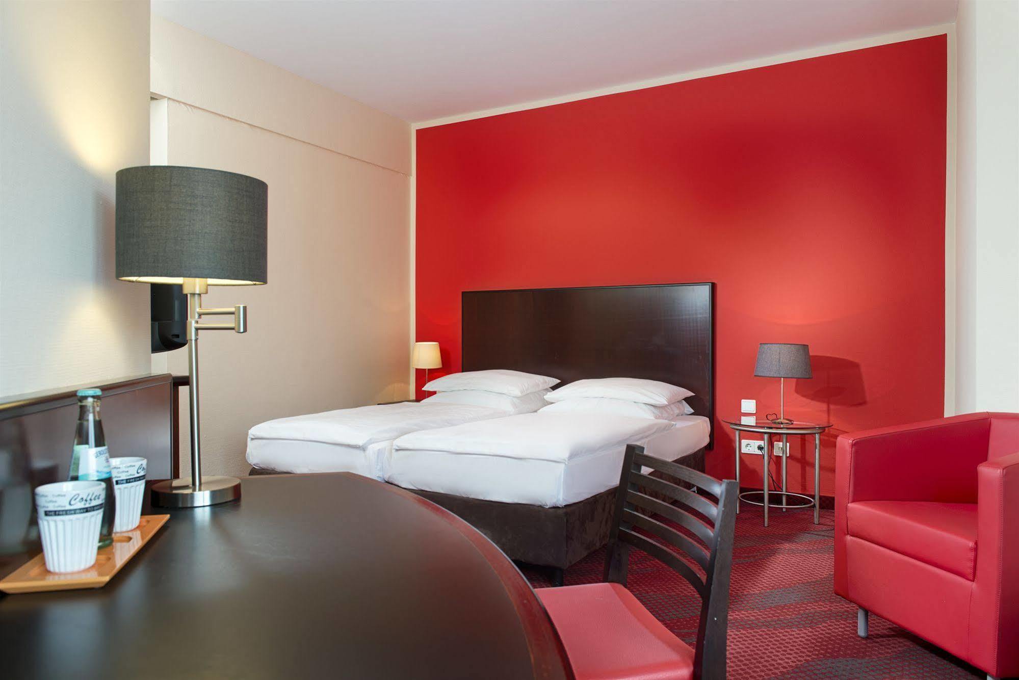 Sorat Hotel Cottbus Rum bild