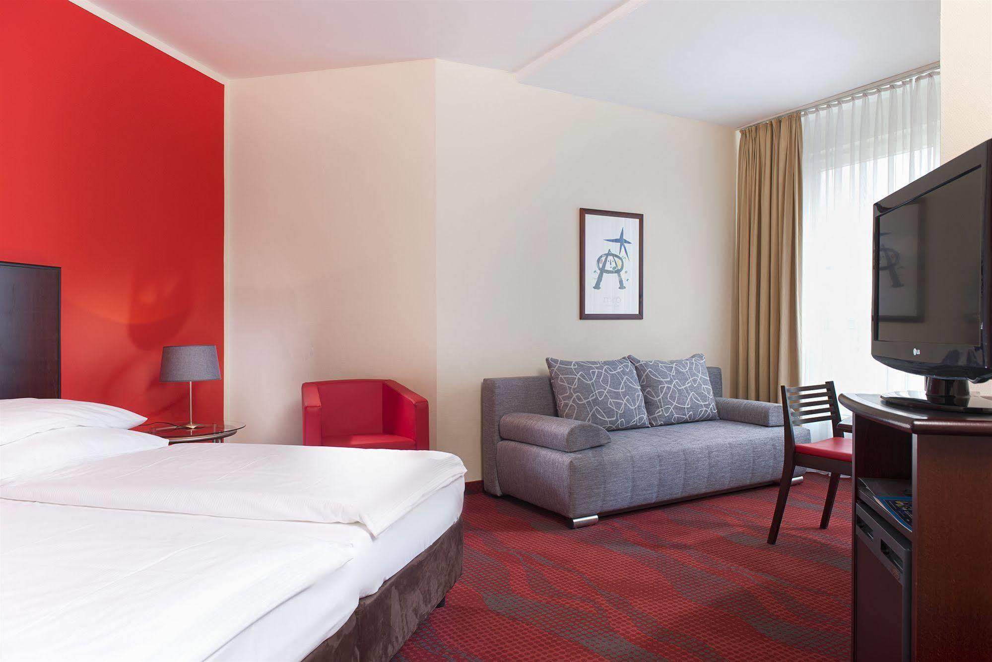 Sorat Hotel Cottbus Rum bild